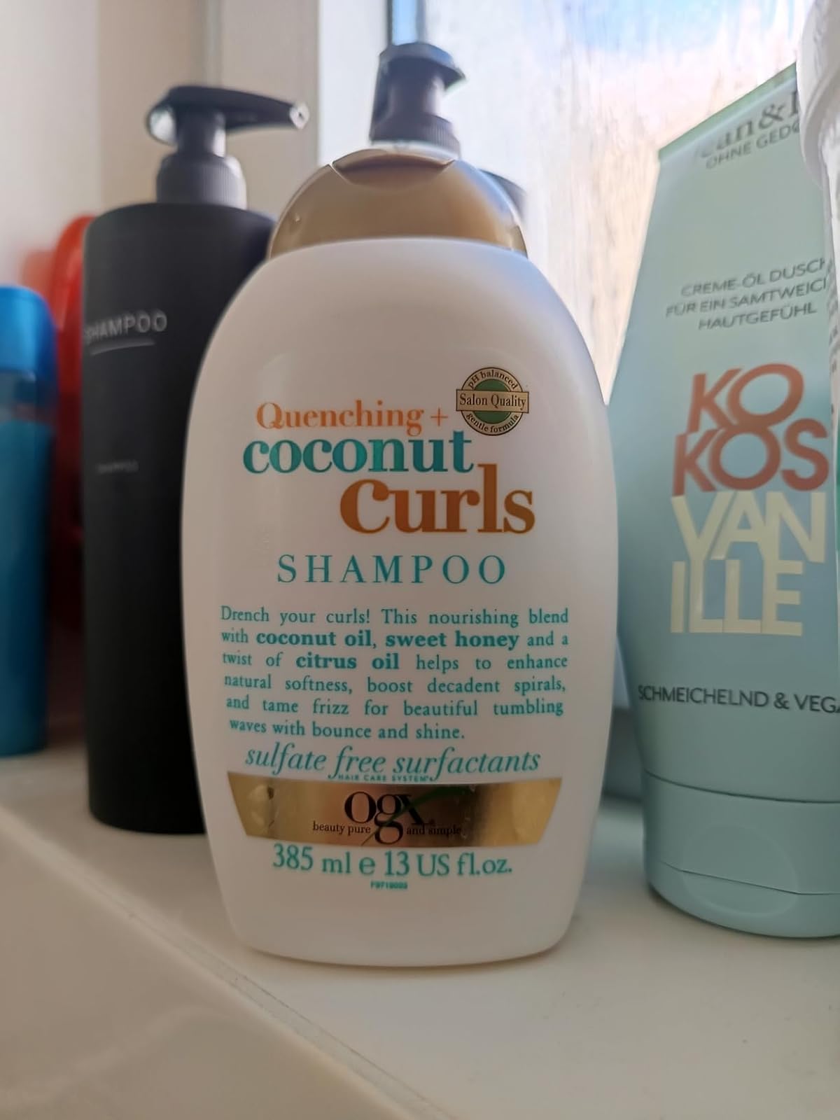 OGX Szampon do włosów kręconych