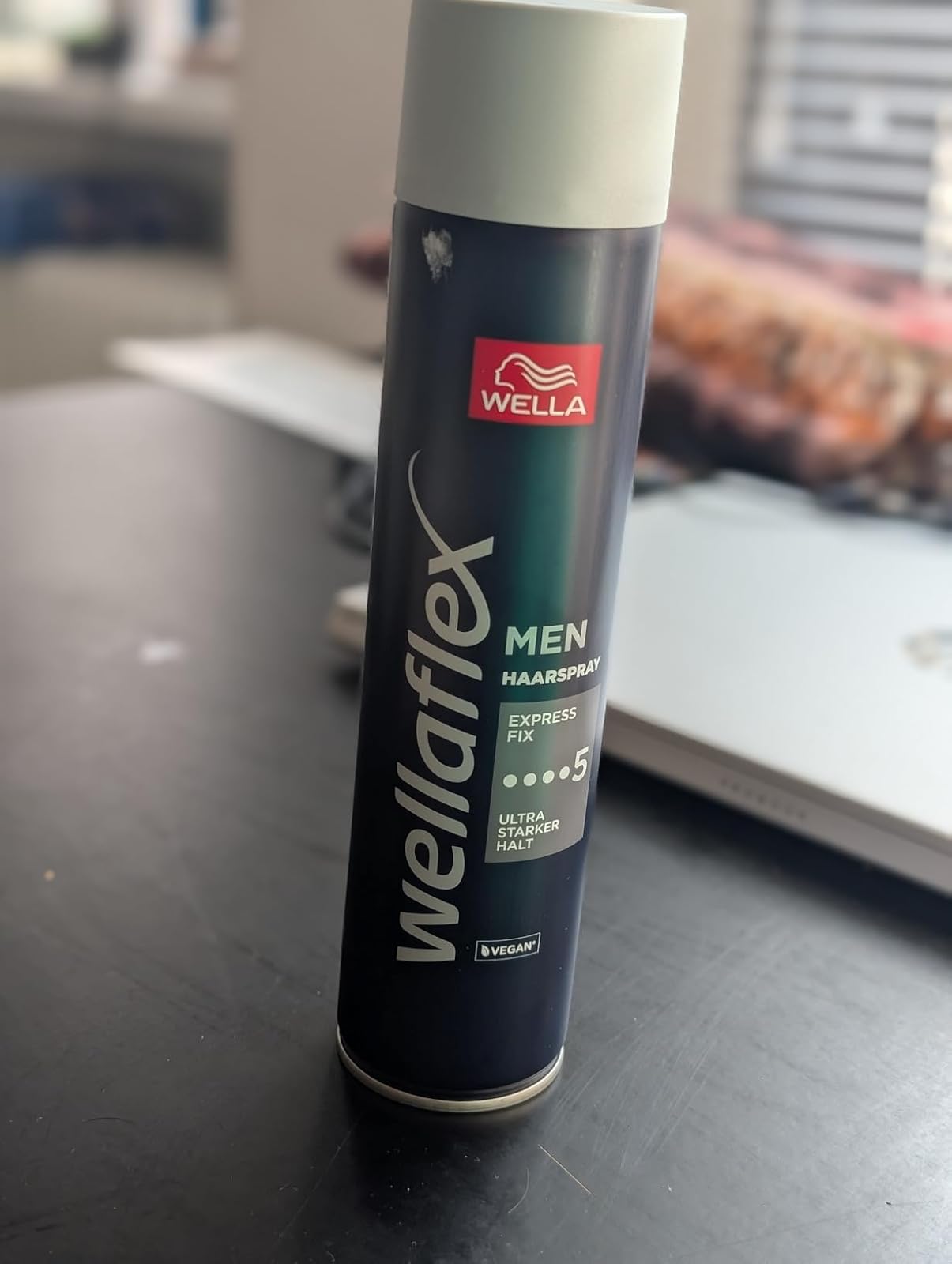 Wellaflex Men Express lakier dla mężczyzn