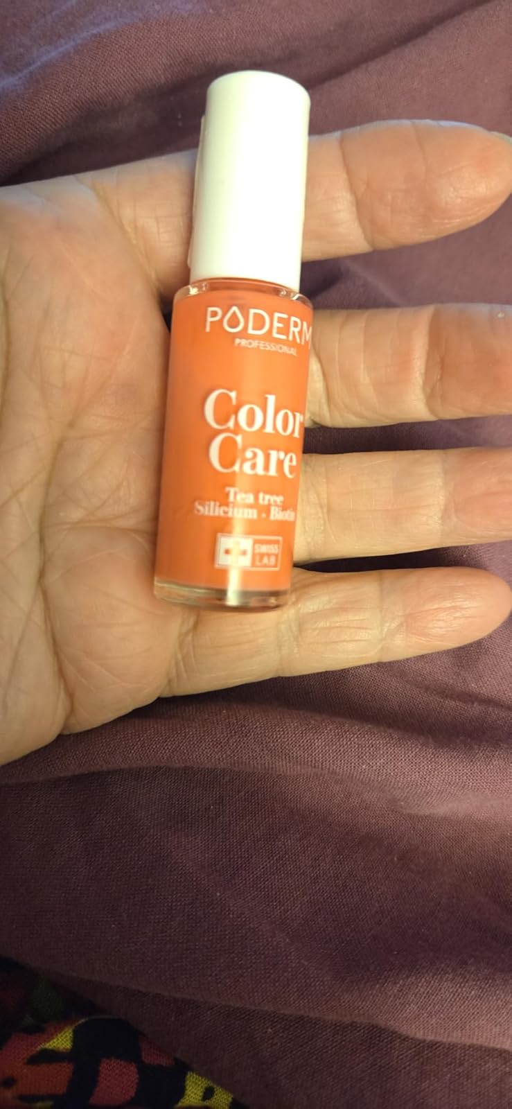 Profesjonalny lakier na uszkodzone paznokcie Szwajcaria