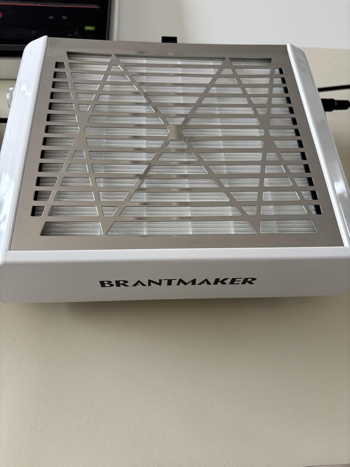 BRANTMAKER Odkurzacz do Paznokci